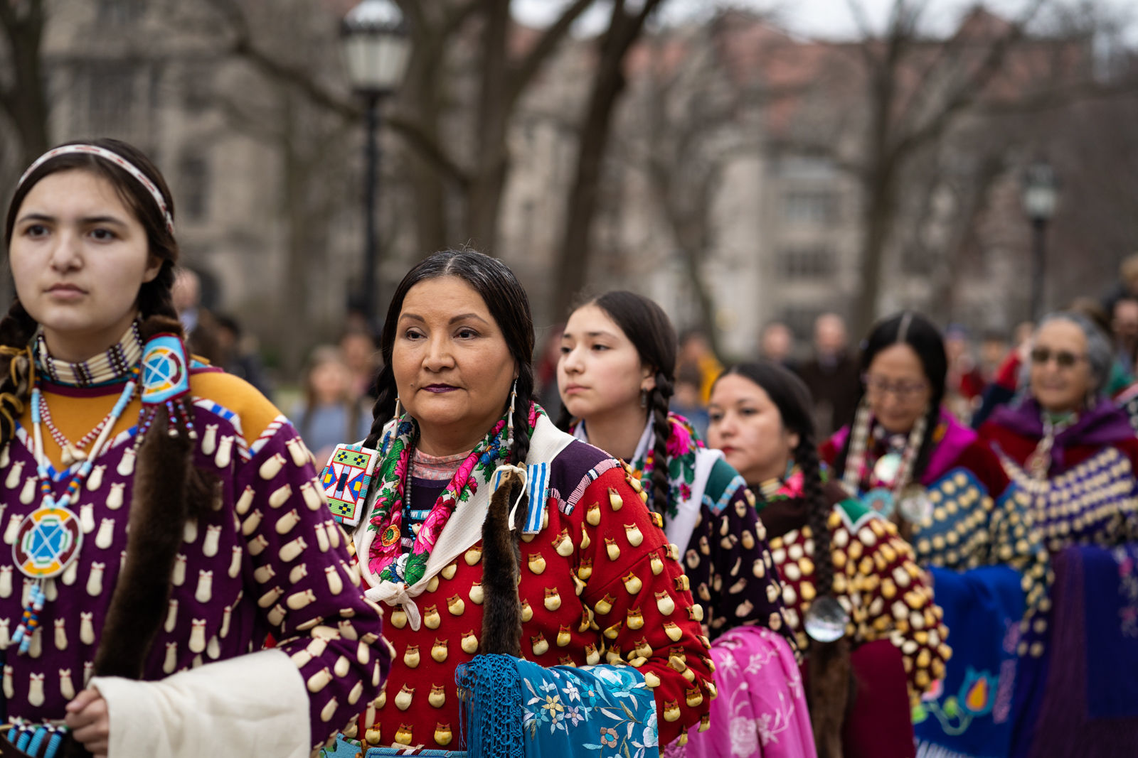 Apsáalooke Women and Warriors